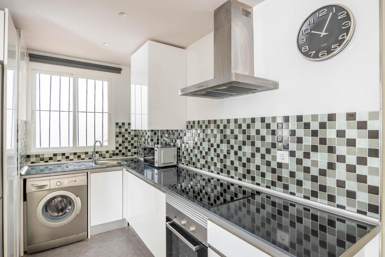 סביליה Amplisimo Apartamento De Diseno Nuevo En El Corazon De Triana, Parking Included מראה חיצוני תמונה