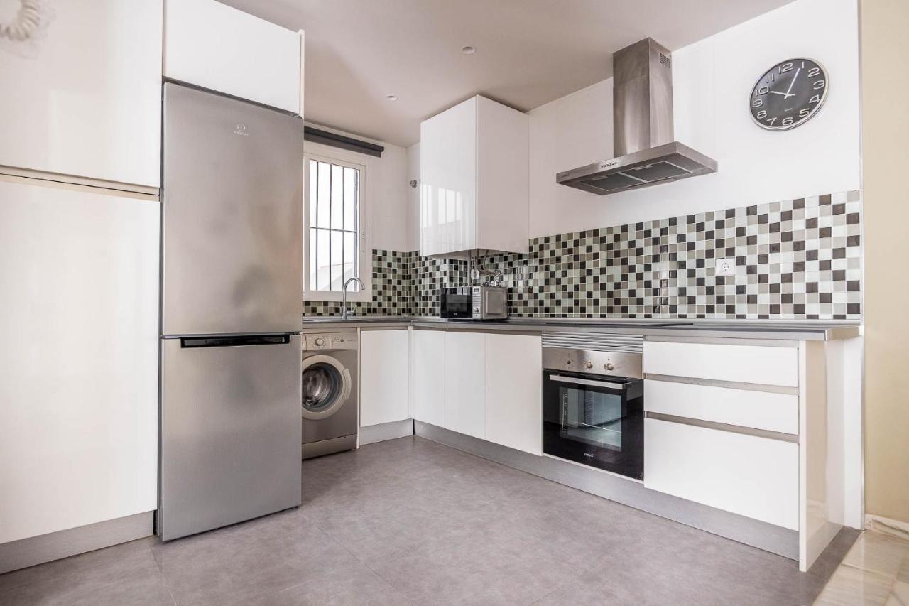 סביליה Amplisimo Apartamento De Diseno Nuevo En El Corazon De Triana, Parking Included מראה חיצוני תמונה