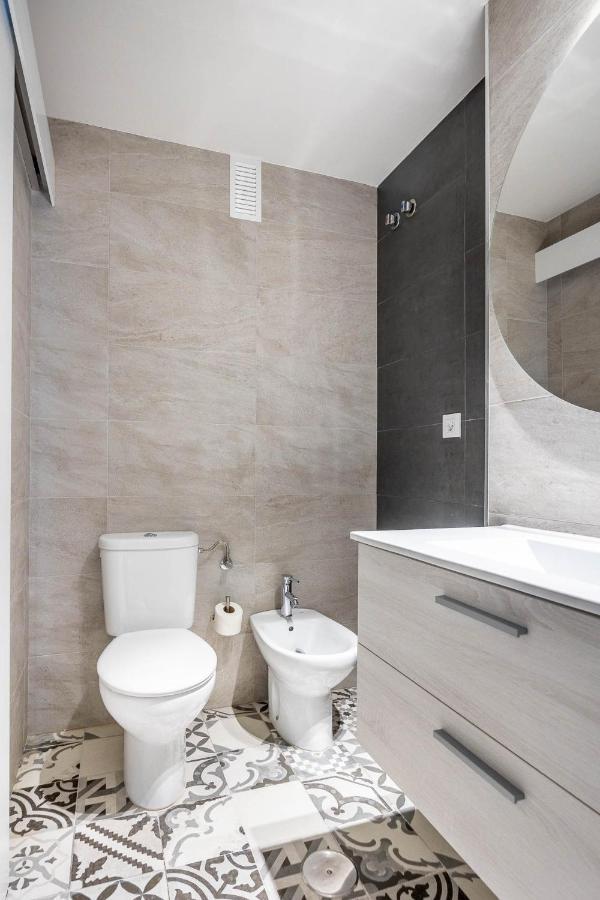 סביליה Amplisimo Apartamento De Diseno Nuevo En El Corazon De Triana, Parking Included מראה חיצוני תמונה