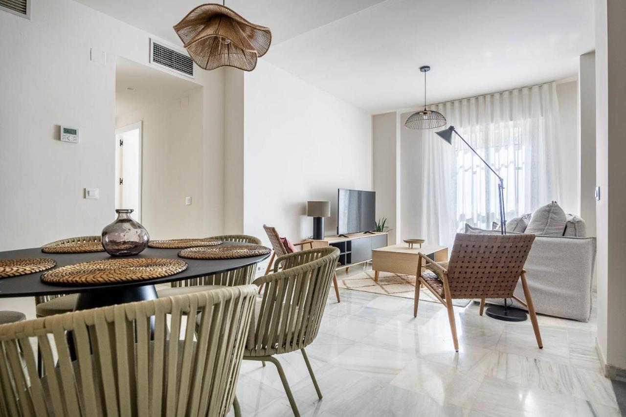 סביליה Amplisimo Apartamento De Diseno Nuevo En El Corazon De Triana, Parking Included מראה חיצוני תמונה