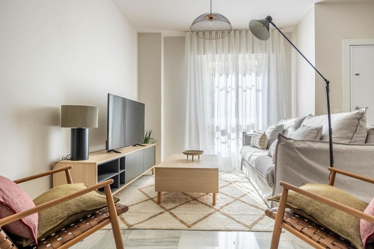 סביליה Amplisimo Apartamento De Diseno Nuevo En El Corazon De Triana, Parking Included מראה חיצוני תמונה